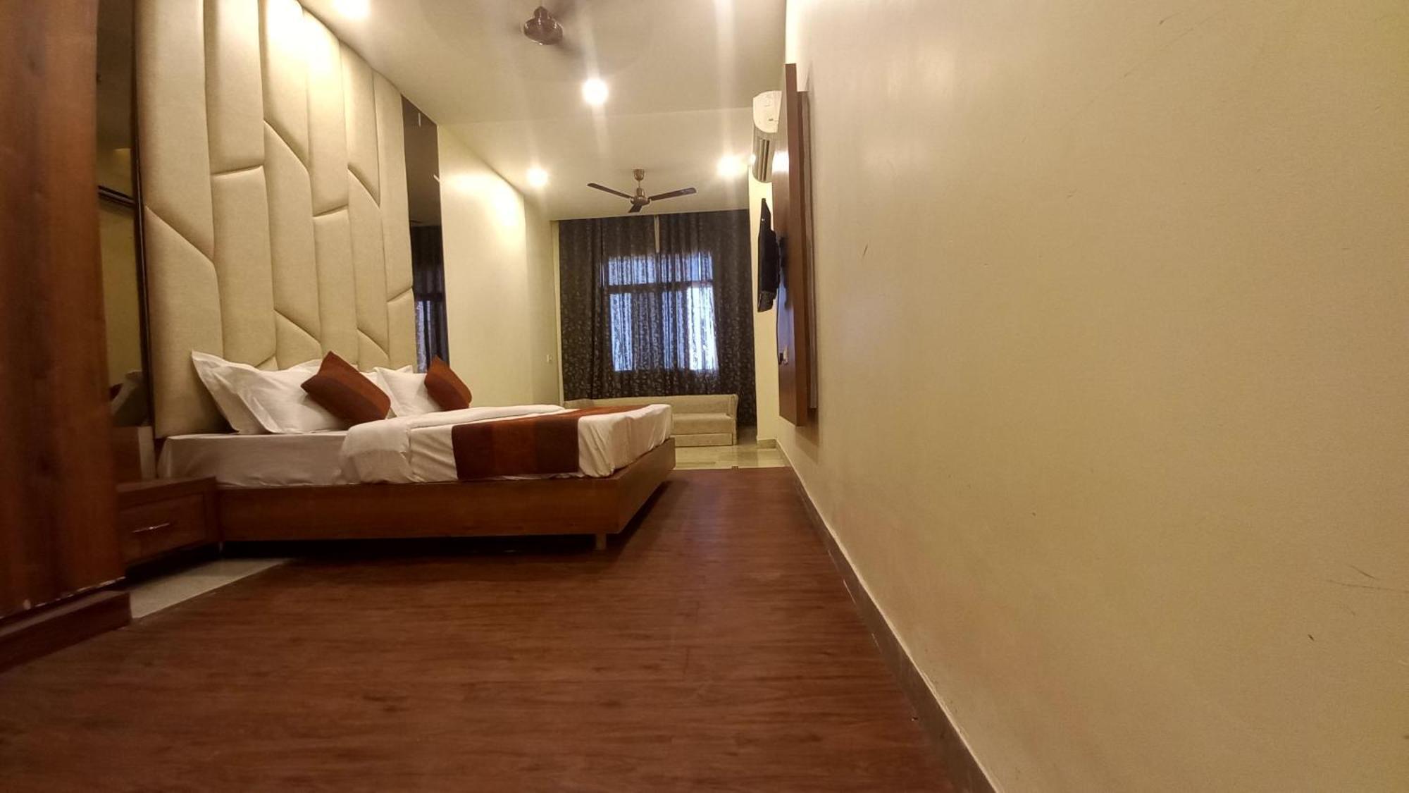 Hotel Indraprastha Jhalawar Exterior foto